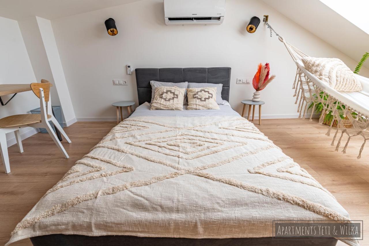Apartamenty Yeti & Wilka W Centrum Chorzowa: Wilk Exteriér fotografie